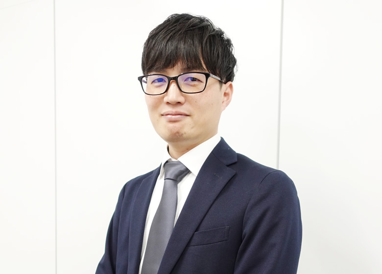 大塚 佳治